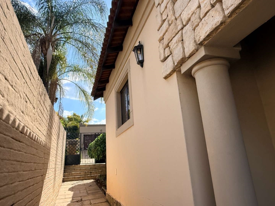 3 Bedroom Property for Sale in North Riding Gauteng