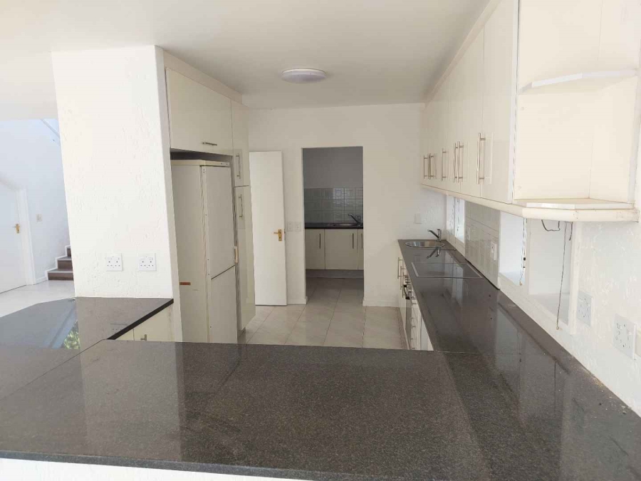 3 Bedroom Property for Sale in Morningside Gauteng