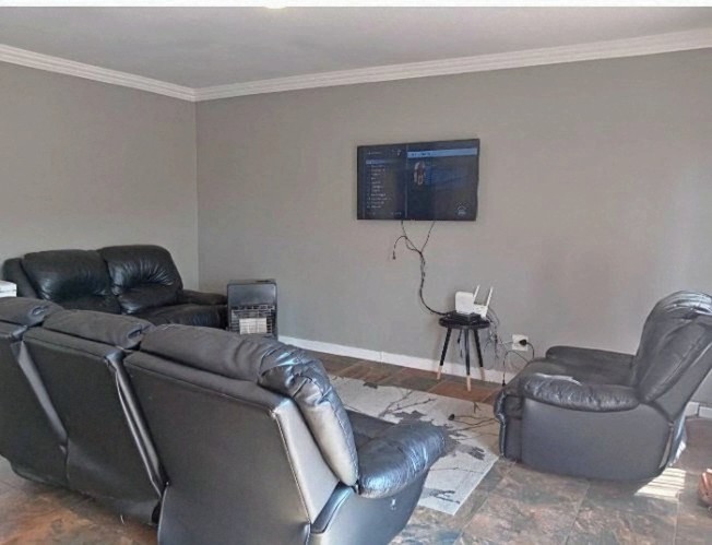 To Let 3 Bedroom Property for Rent in Corlett Gardens Gauteng