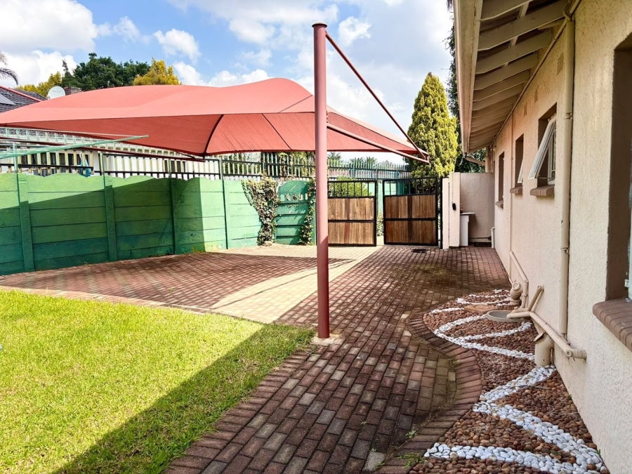 To Let 4 Bedroom Property for Rent in Allen Grove Gauteng