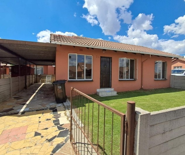 3 Bedroom Property for Sale in Ormonde Gauteng