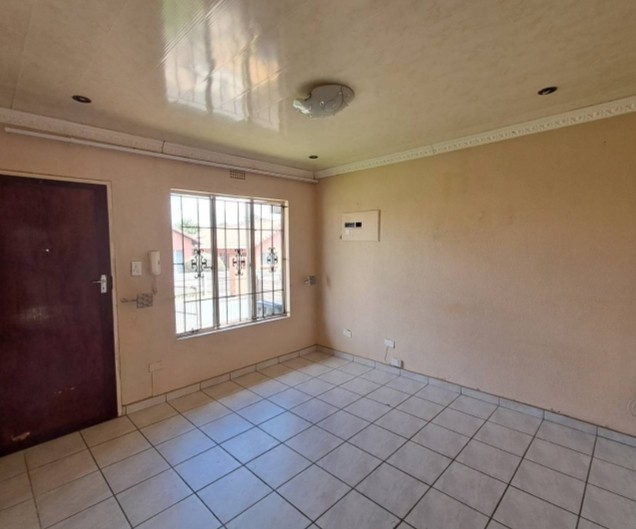 3 Bedroom Property for Sale in Ormonde Gauteng