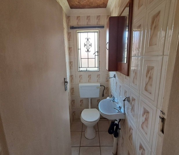 3 Bedroom Property for Sale in Ormonde Gauteng