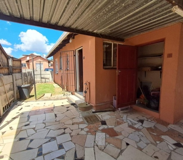 3 Bedroom Property for Sale in Ormonde Gauteng