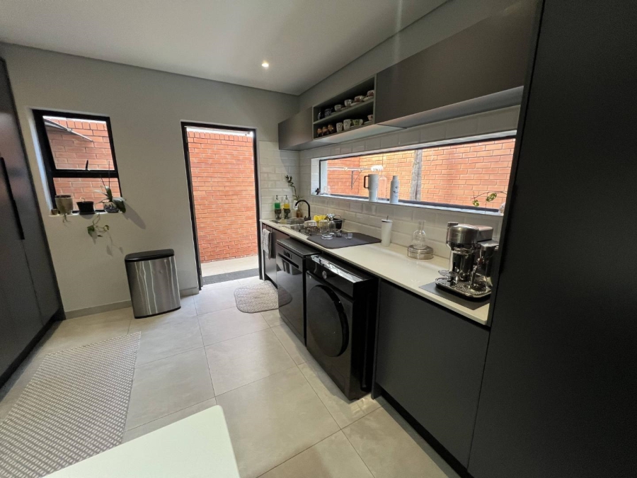 To Let 3 Bedroom Property for Rent in Edenburg Gauteng