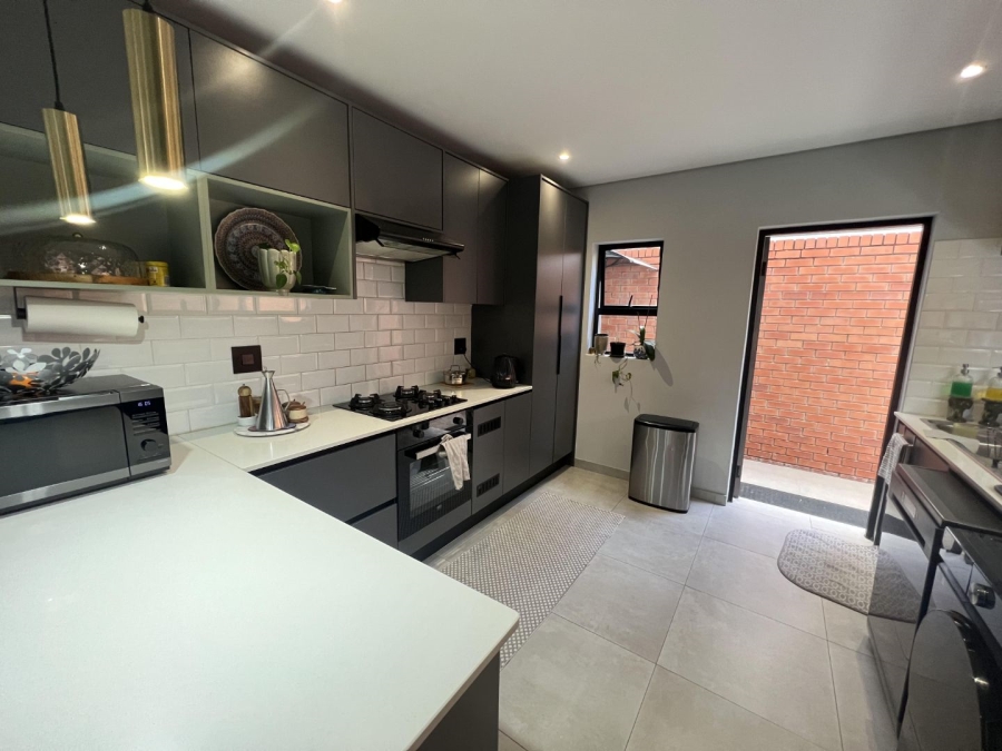 To Let 3 Bedroom Property for Rent in Edenburg Gauteng