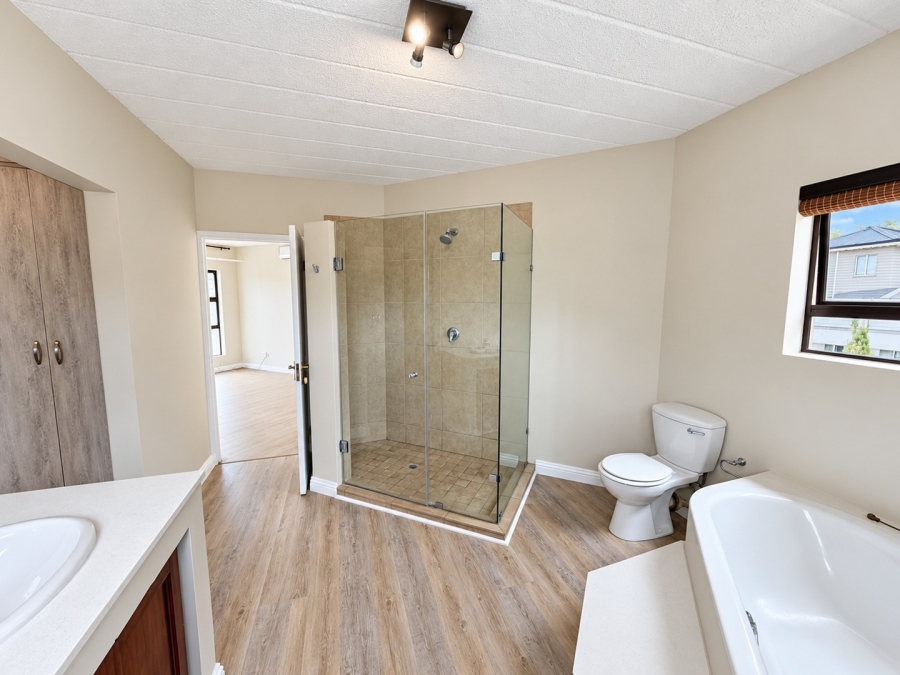To Let 4 Bedroom Property for Rent in Dainfern Gauteng