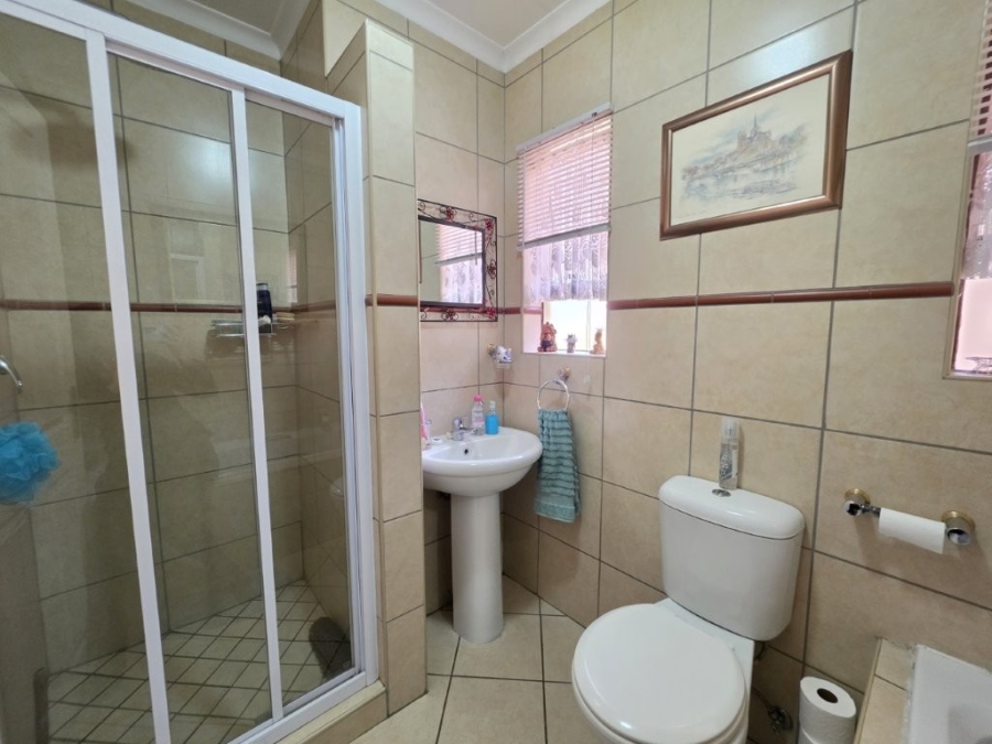 3 Bedroom Property for Sale in Airport Park Gauteng