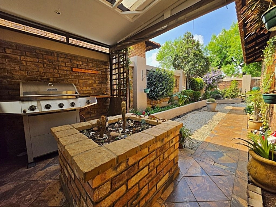 3 Bedroom Property for Sale in Airport Park Gauteng
