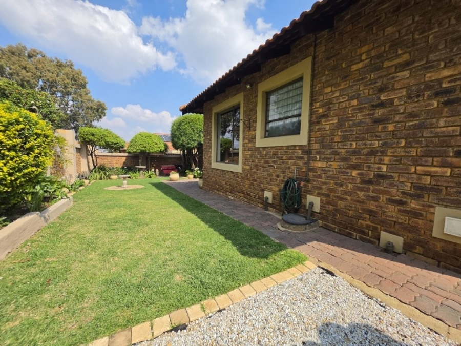 3 Bedroom Property for Sale in Airport Park Gauteng