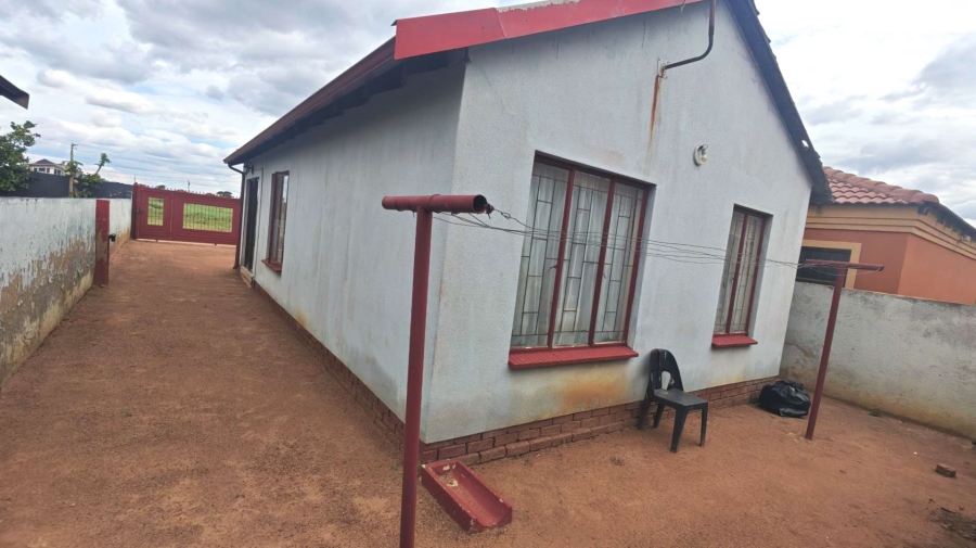 3 Bedroom Property for Sale in Soshanguve VV Gauteng