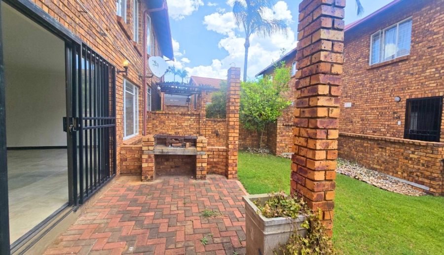 3 Bedroom Property for Sale in Moreleta Park Gauteng