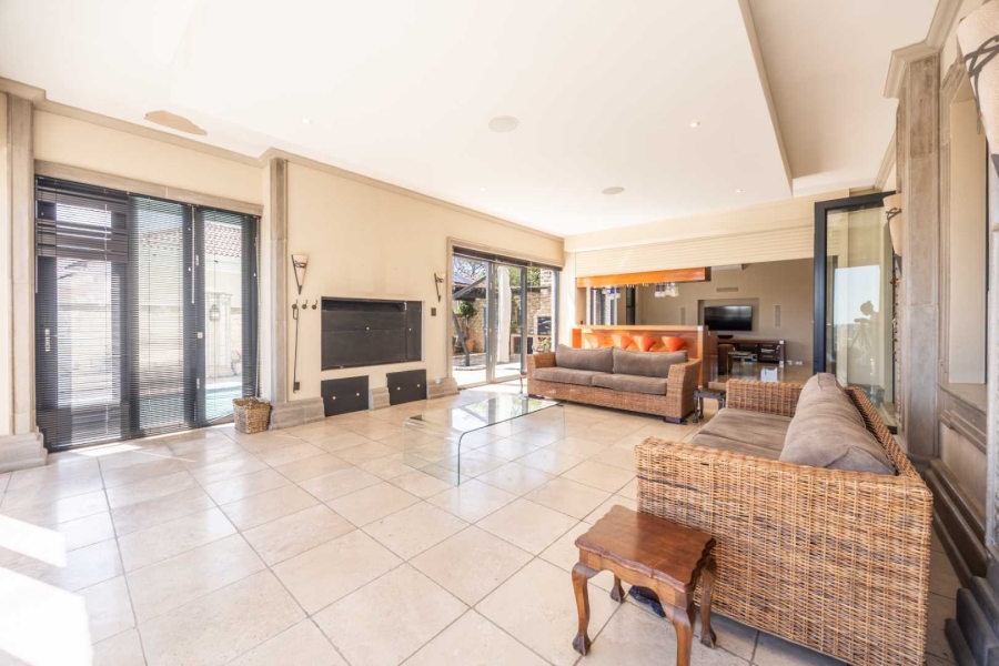 3 Bedroom Property for Sale in Waterkloof Ridge Gauteng