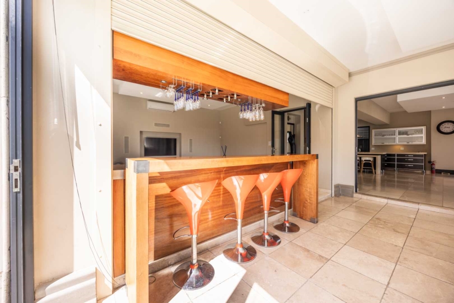 3 Bedroom Property for Sale in Waterkloof Ridge Gauteng