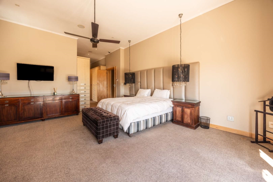 3 Bedroom Property for Sale in Waterkloof Ridge Gauteng