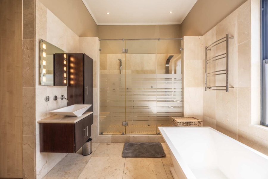 3 Bedroom Property for Sale in Waterkloof Ridge Gauteng