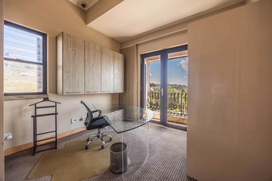 3 Bedroom Property for Sale in Waterkloof Ridge Gauteng