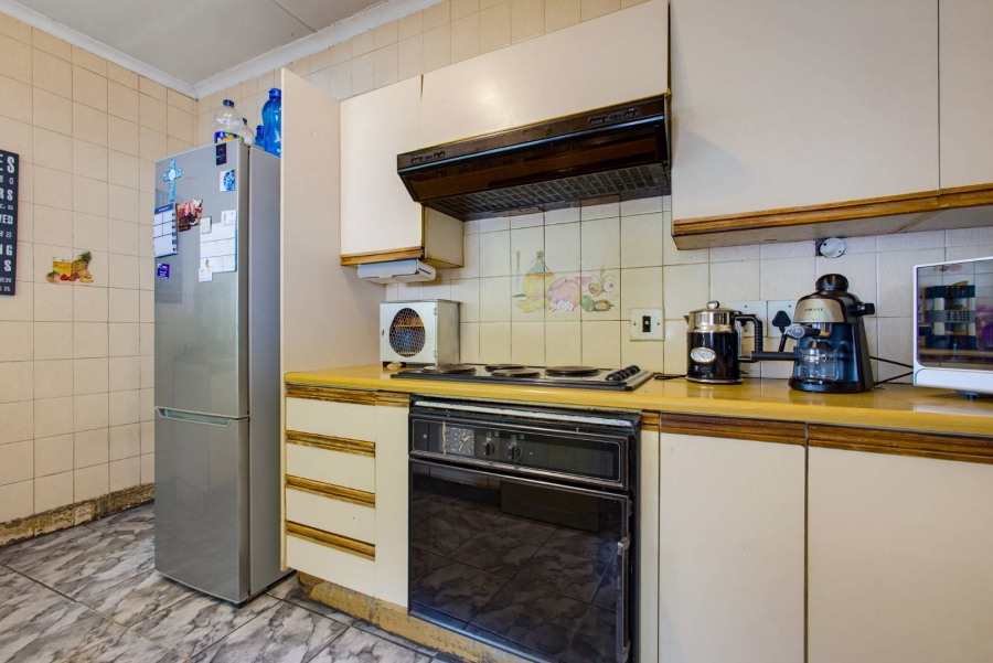 5 Bedroom Property for Sale in Albemarle Gauteng
