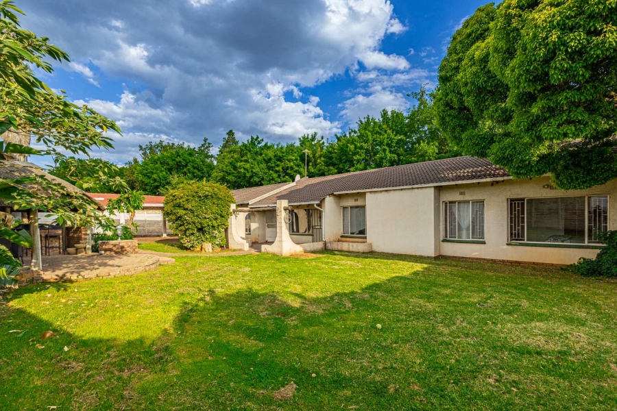 5 Bedroom Property for Sale in Albemarle Gauteng