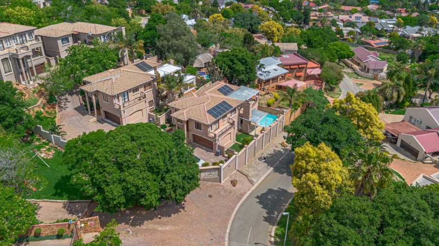 3 Bedroom Property for Sale in Mulbarton Gauteng