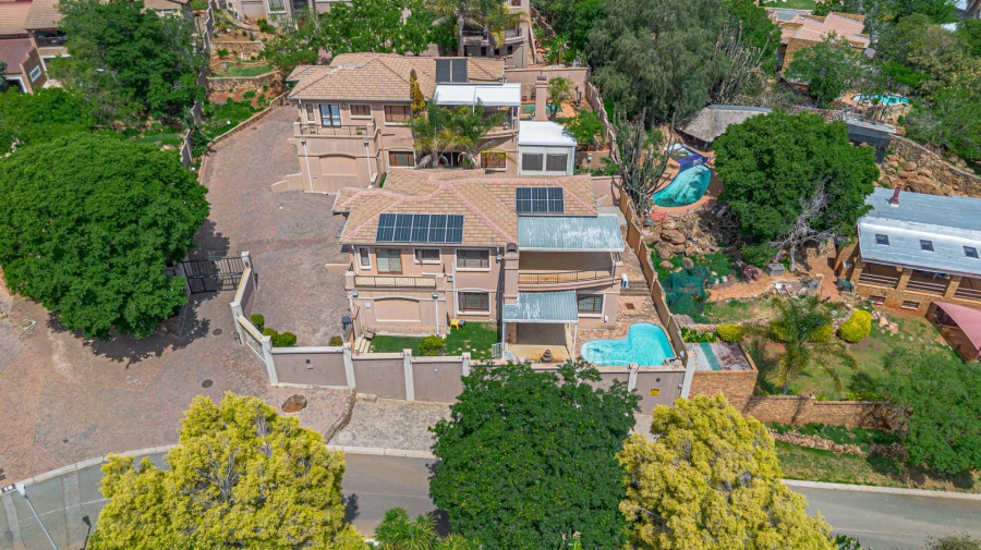 3 Bedroom Property for Sale in Mulbarton Gauteng