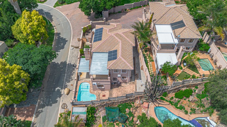 3 Bedroom Property for Sale in Mulbarton Gauteng