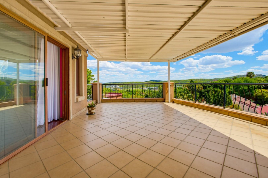 3 Bedroom Property for Sale in Mulbarton Gauteng