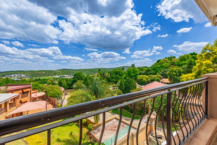 3 Bedroom Property for Sale in Mulbarton Gauteng