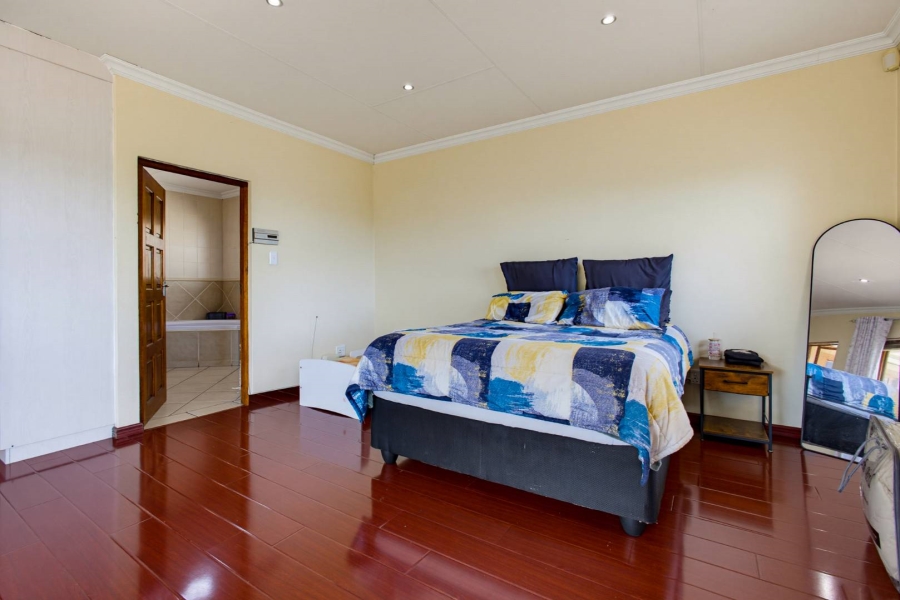 3 Bedroom Property for Sale in Mulbarton Gauteng
