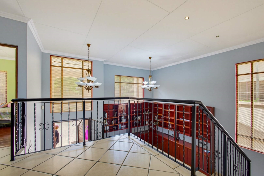 3 Bedroom Property for Sale in Mulbarton Gauteng