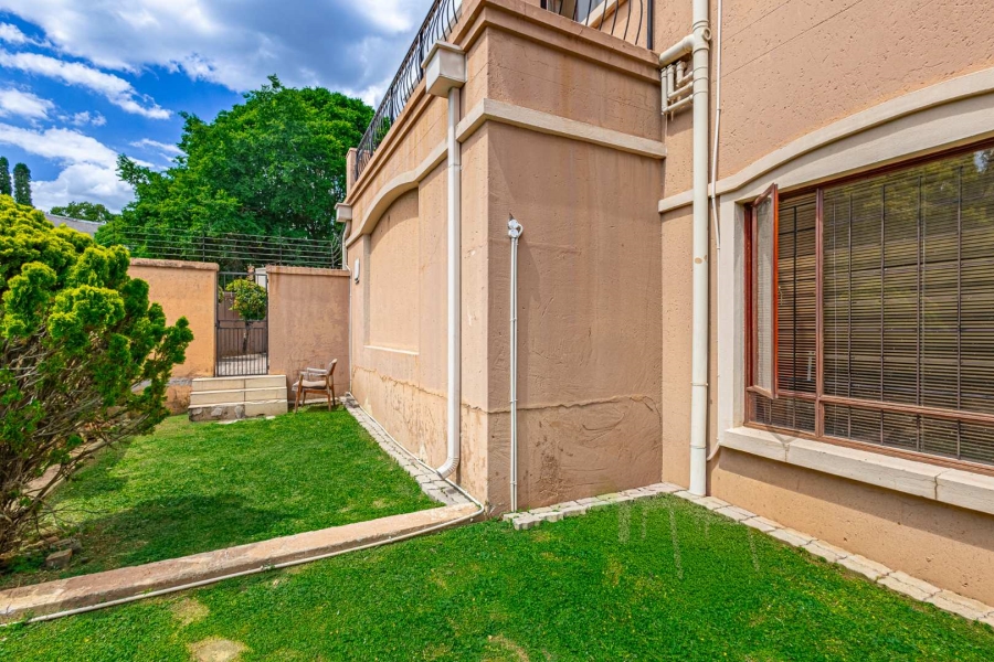 3 Bedroom Property for Sale in Mulbarton Gauteng