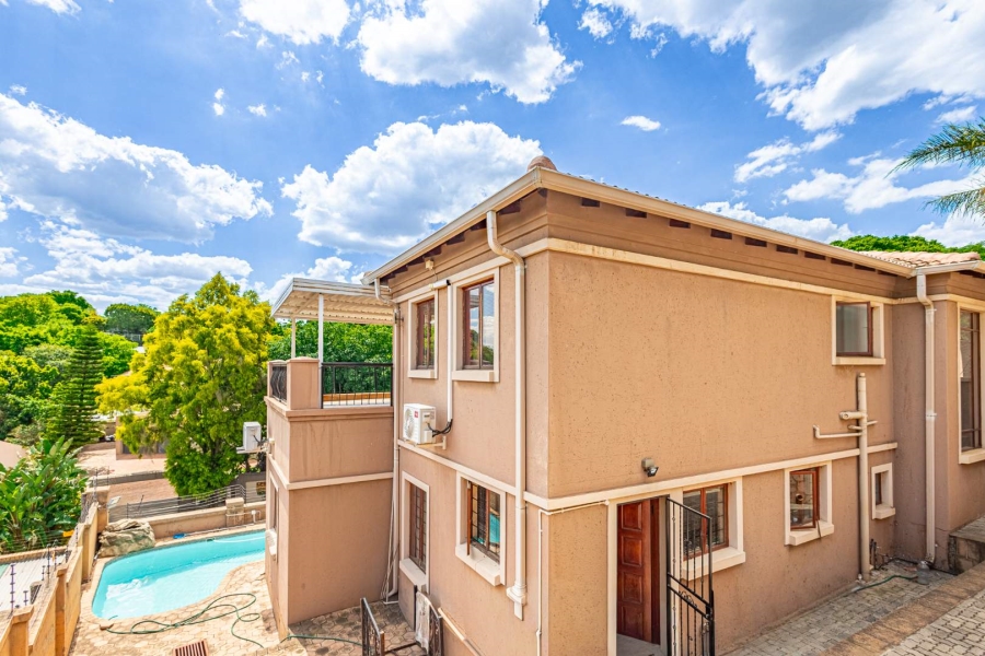3 Bedroom Property for Sale in Mulbarton Gauteng