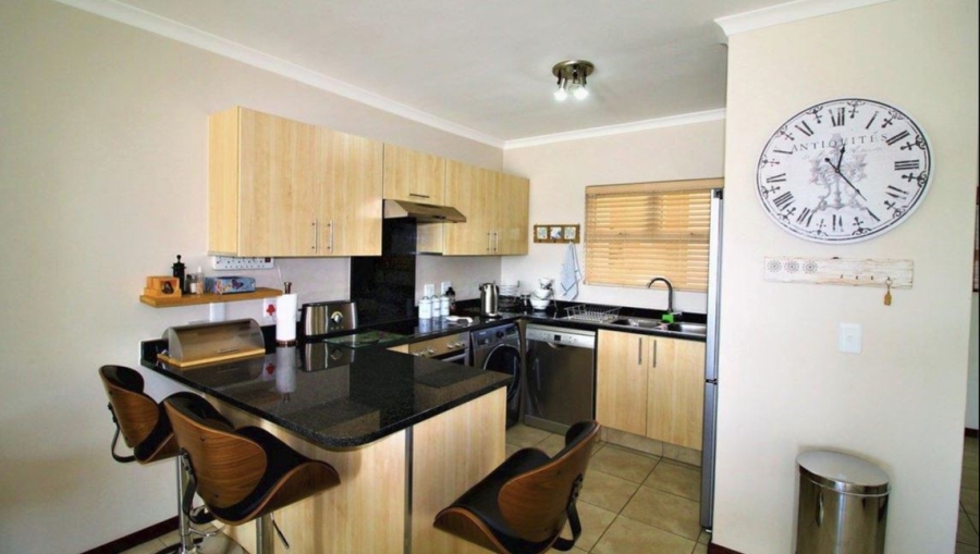 To Let 3 Bedroom Property for Rent in Edenburg Gauteng