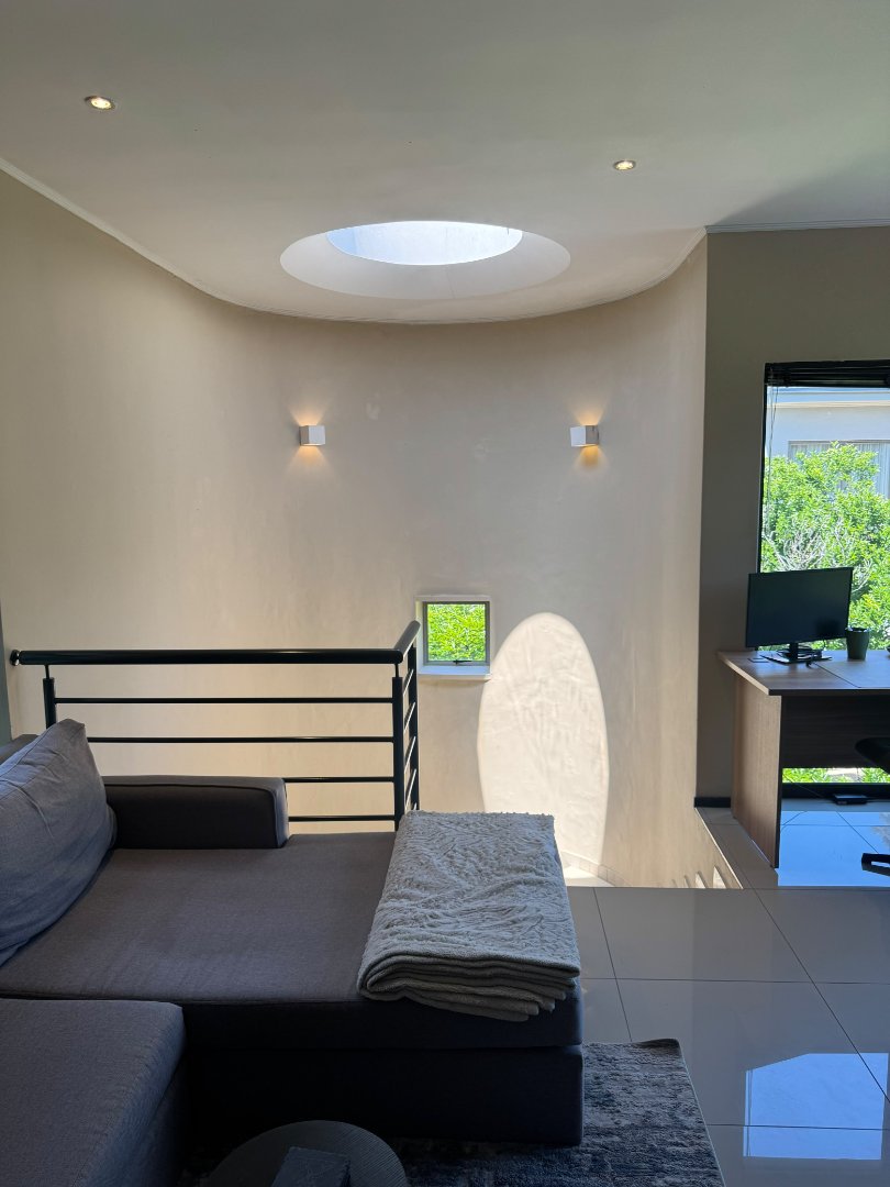 2 Bedroom Property for Sale in Melrose North Gauteng