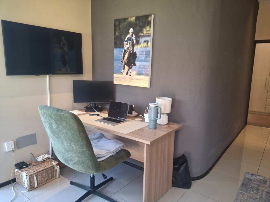 2 Bedroom Property for Sale in Melrose North Gauteng
