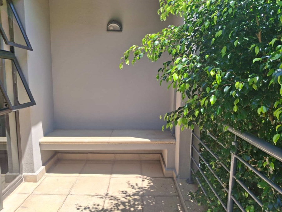 2 Bedroom Property for Sale in Melrose North Gauteng