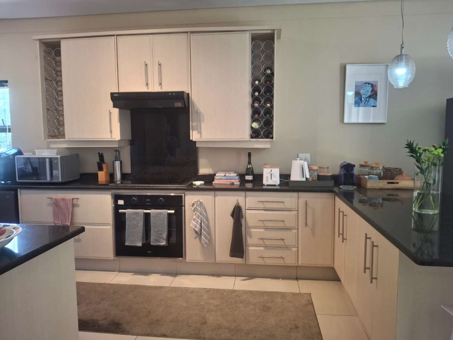 2 Bedroom Property for Sale in Melrose North Gauteng