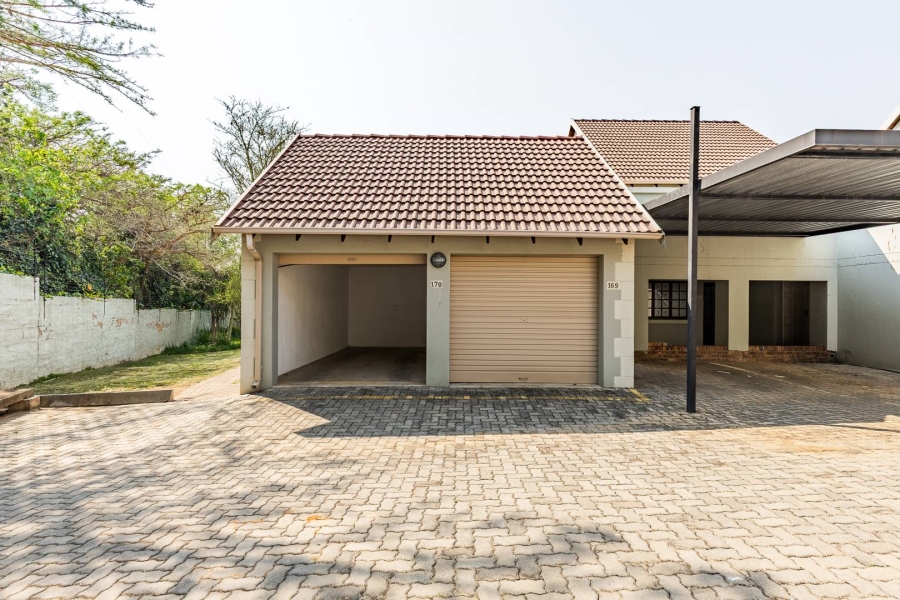 2 Bedroom Property for Sale in Olympus AH Gauteng