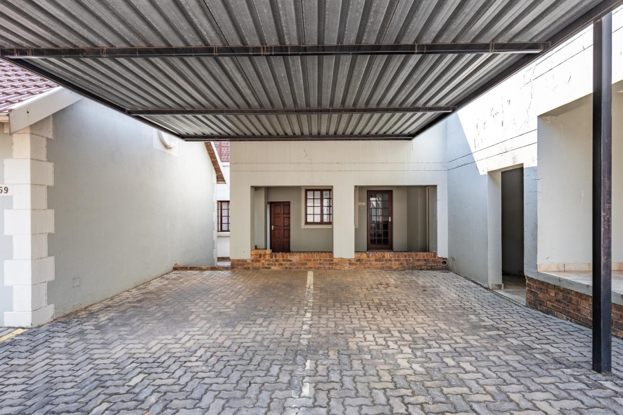 2 Bedroom Property for Sale in Olympus AH Gauteng