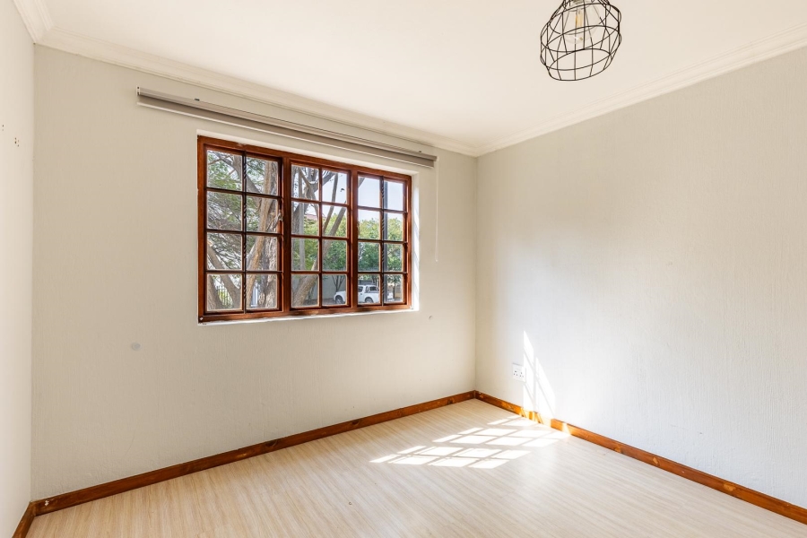 2 Bedroom Property for Sale in Olympus AH Gauteng