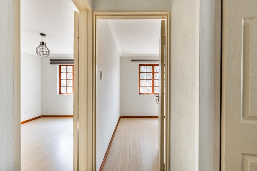 2 Bedroom Property for Sale in Olympus AH Gauteng