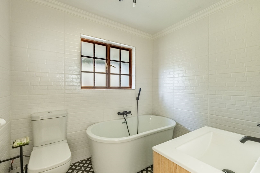 2 Bedroom Property for Sale in Olympus AH Gauteng