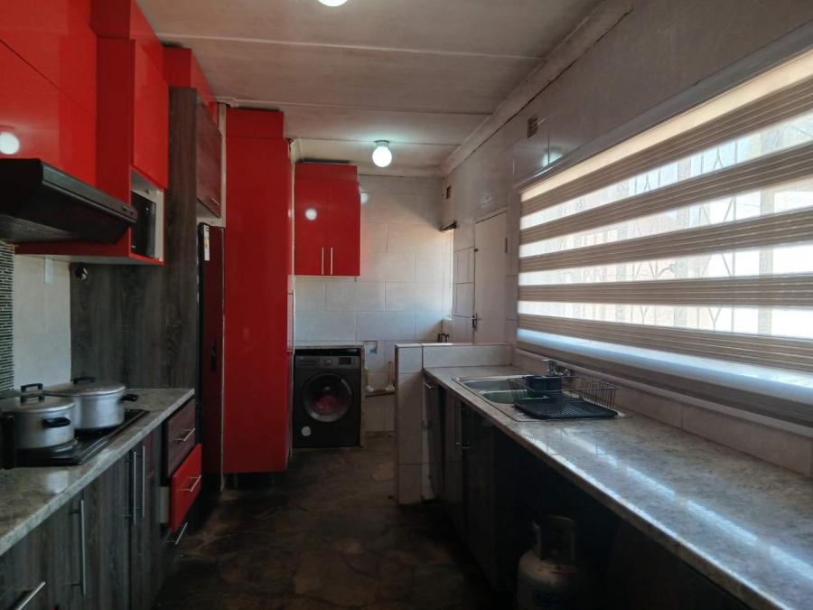 2 Bedroom Property for Sale in Leondale Gauteng