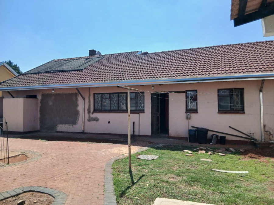 2 Bedroom Property for Sale in Leondale Gauteng