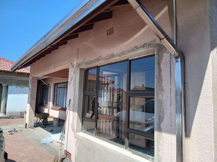 2 Bedroom Property for Sale in Leondale Gauteng