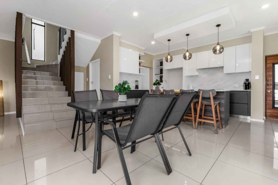 3 Bedroom Property for Sale in Beverley Gauteng