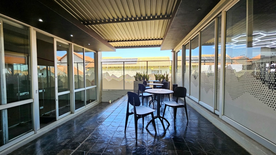 3 Bedroom Property for Sale in Olympus AH Gauteng