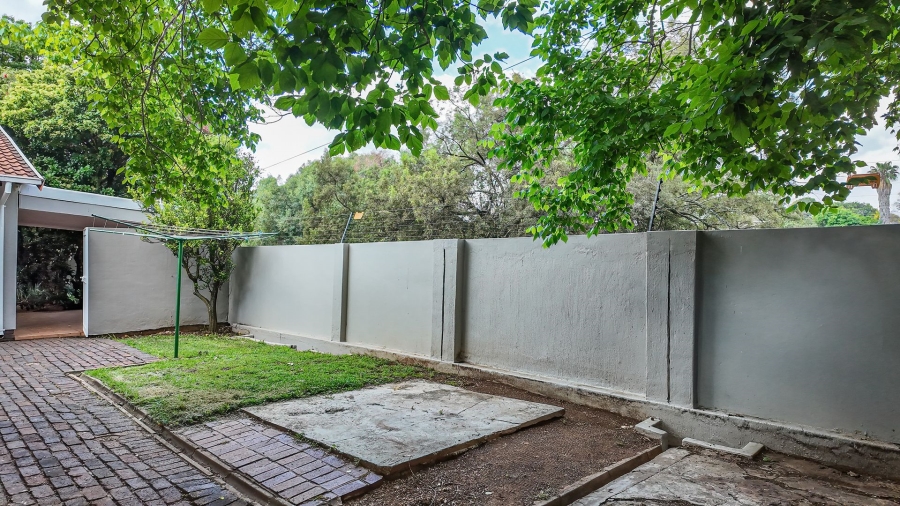 To Let 4 Bedroom Property for Rent in Northcliff Gauteng