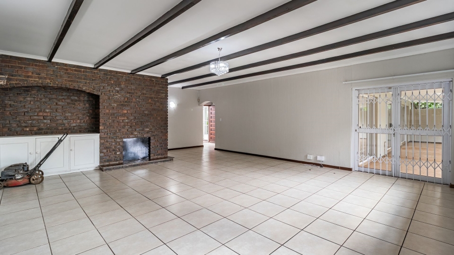To Let 4 Bedroom Property for Rent in Northcliff Gauteng