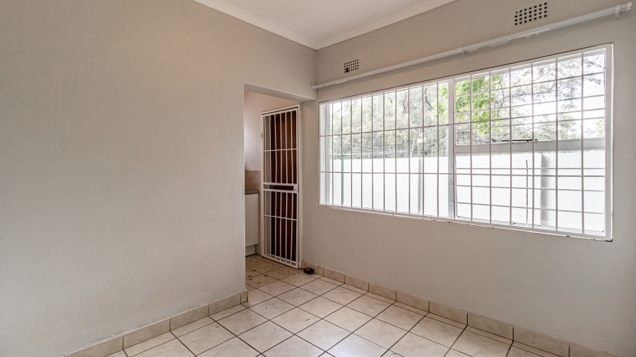 To Let 4 Bedroom Property for Rent in Northcliff Gauteng
